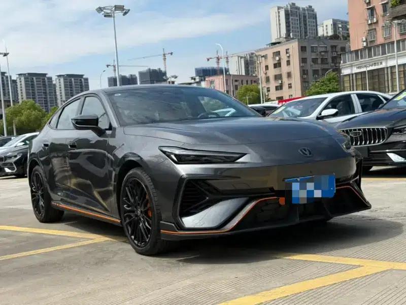 Changan UNI-V 2025 Model, Third Generation, 2.0T Sport Edition — миниатюра 3