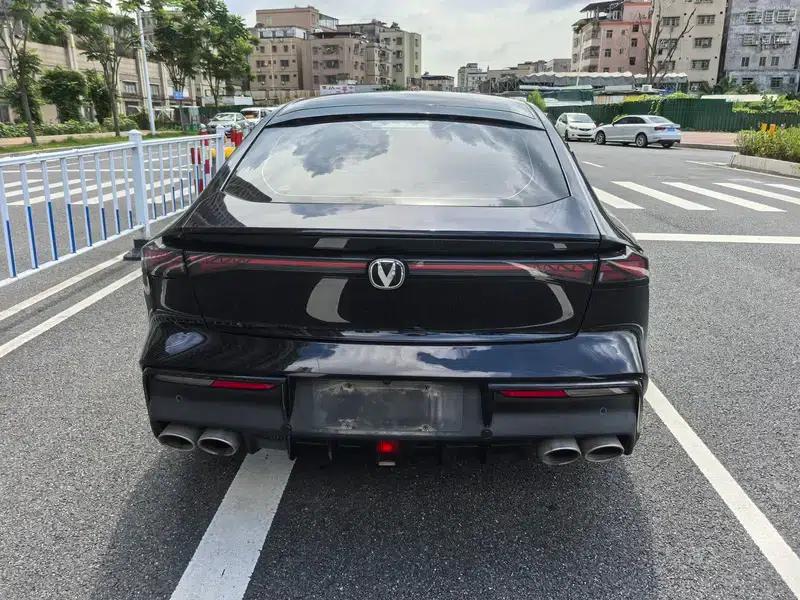 Changan UNI-V 2023 1.5T Premium Edition — миниатюра 5