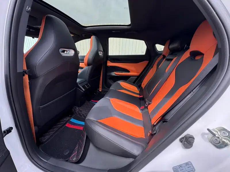 Changan UNI-V 2023 1.5T Sport Edition — миниатюра 9