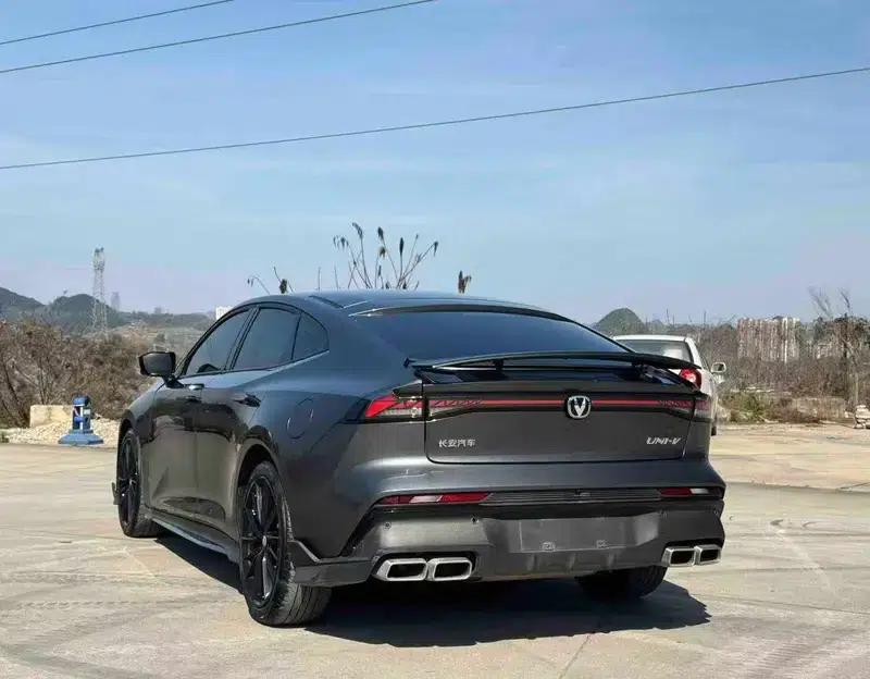 Changan UNI-V 2024 1.5T Premium Edition — миниатюра 4