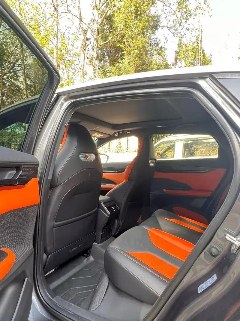 Changan UNI-V 2023 1.5T Sport Edition — миниатюра 6