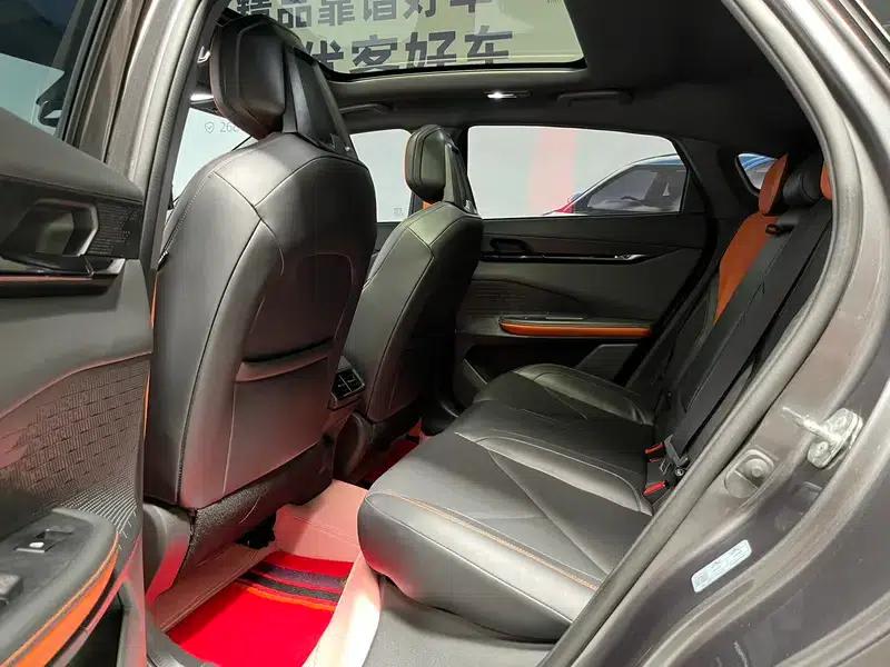 Changan UNI-V 2022 1.5T Premium Edition — миниатюра 16