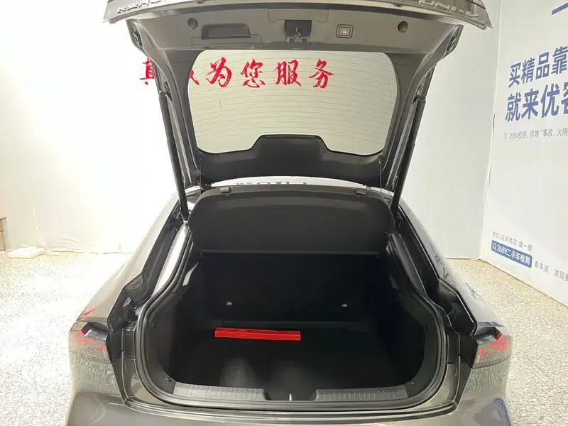 Changan UNI-V 2022 1.5T Premium Edition — миниатюра 17