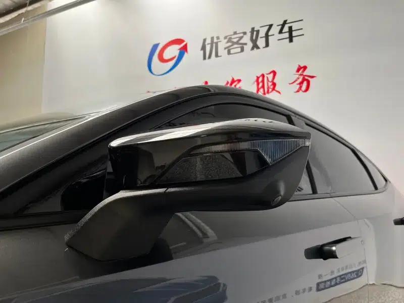 Changan UNI-V 2022 1.5T Premium Edition — миниатюра 10