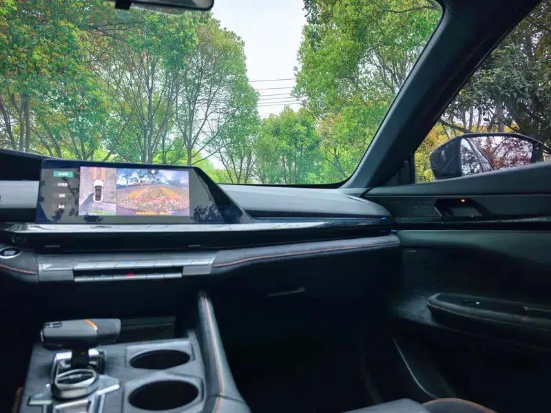 Changan UNI-V 2022 1.5T Premium Edition — миниатюра 12