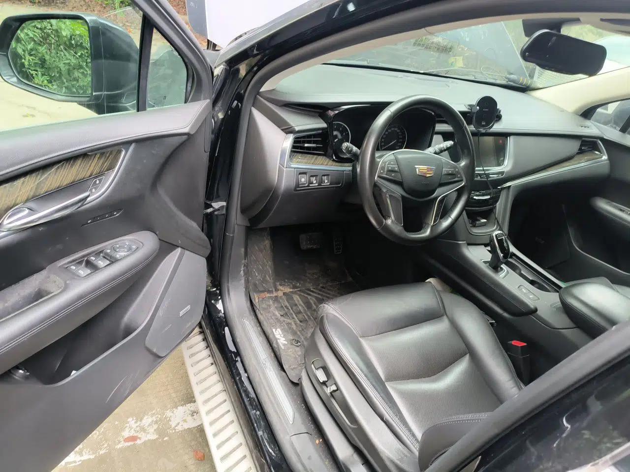 Cadillac XT5 2018 25T Luxury Model — миниатюра 16