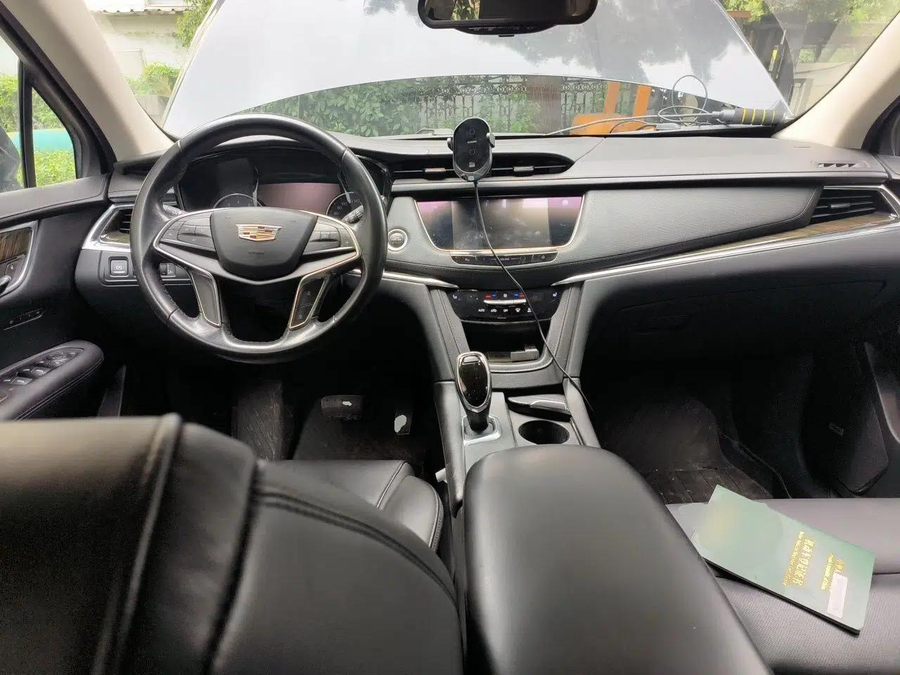 Cadillac XT5 2018 25T Luxury Model — миниатюра 9