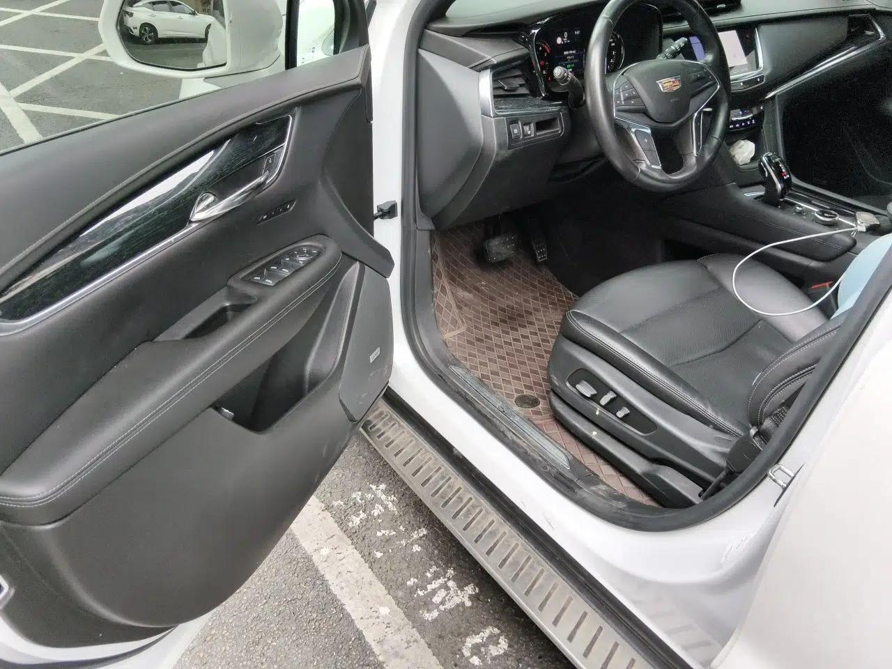 Cadillac XT5 2020 28T Luxury Version — миниатюра 16