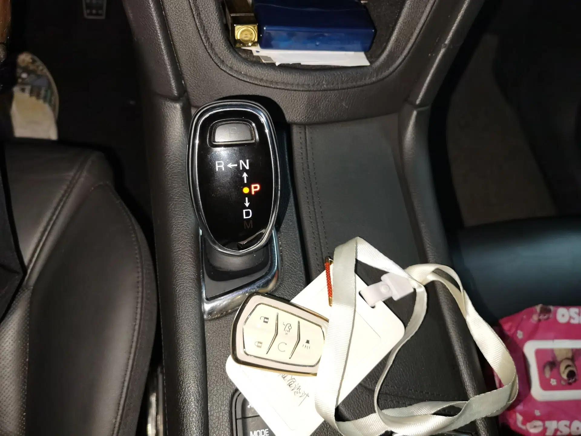 Cadillac XT5 2018 28T Four-Wheel Drive Luxury Model — миниатюра 14