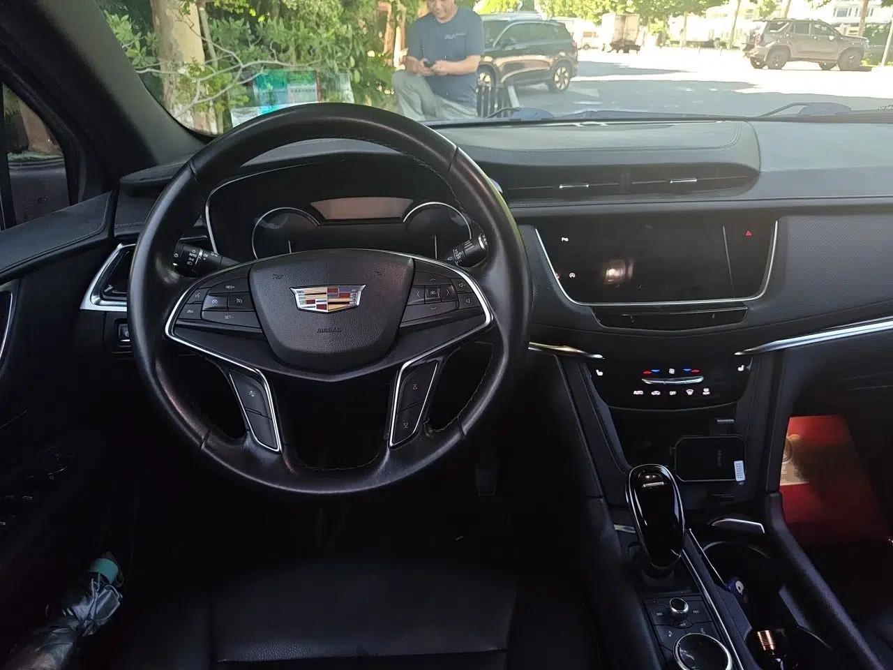 Cadillac XT5 2021 2.0T Two-Wheel Drive Luxury Version — миниатюра 9