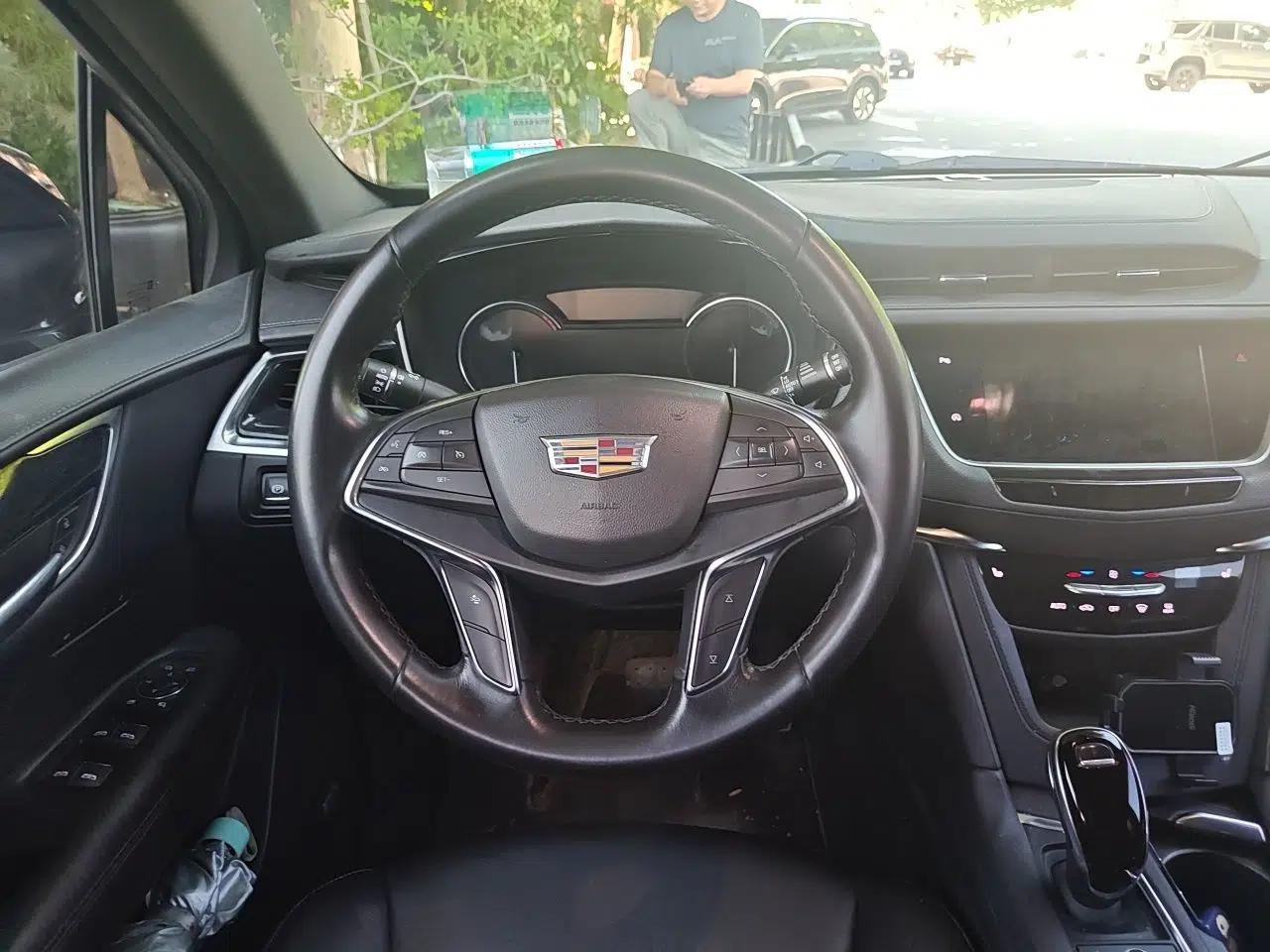 Cadillac XT5 2021 2.0T Two-Wheel Drive Luxury Version — миниатюра 10