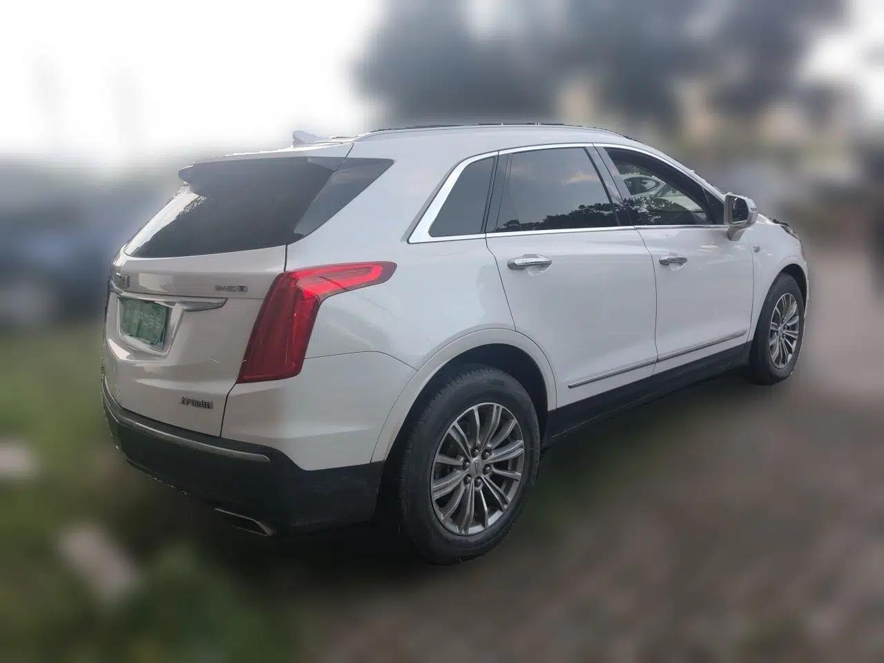Cadillac XT5 2018 25T Luxury Model — миниатюра 6