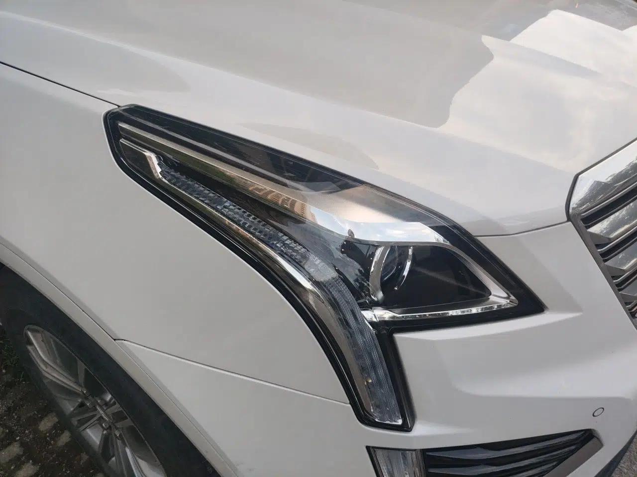 Cadillac XT5 2018 25T Luxury Model — миниатюра 7