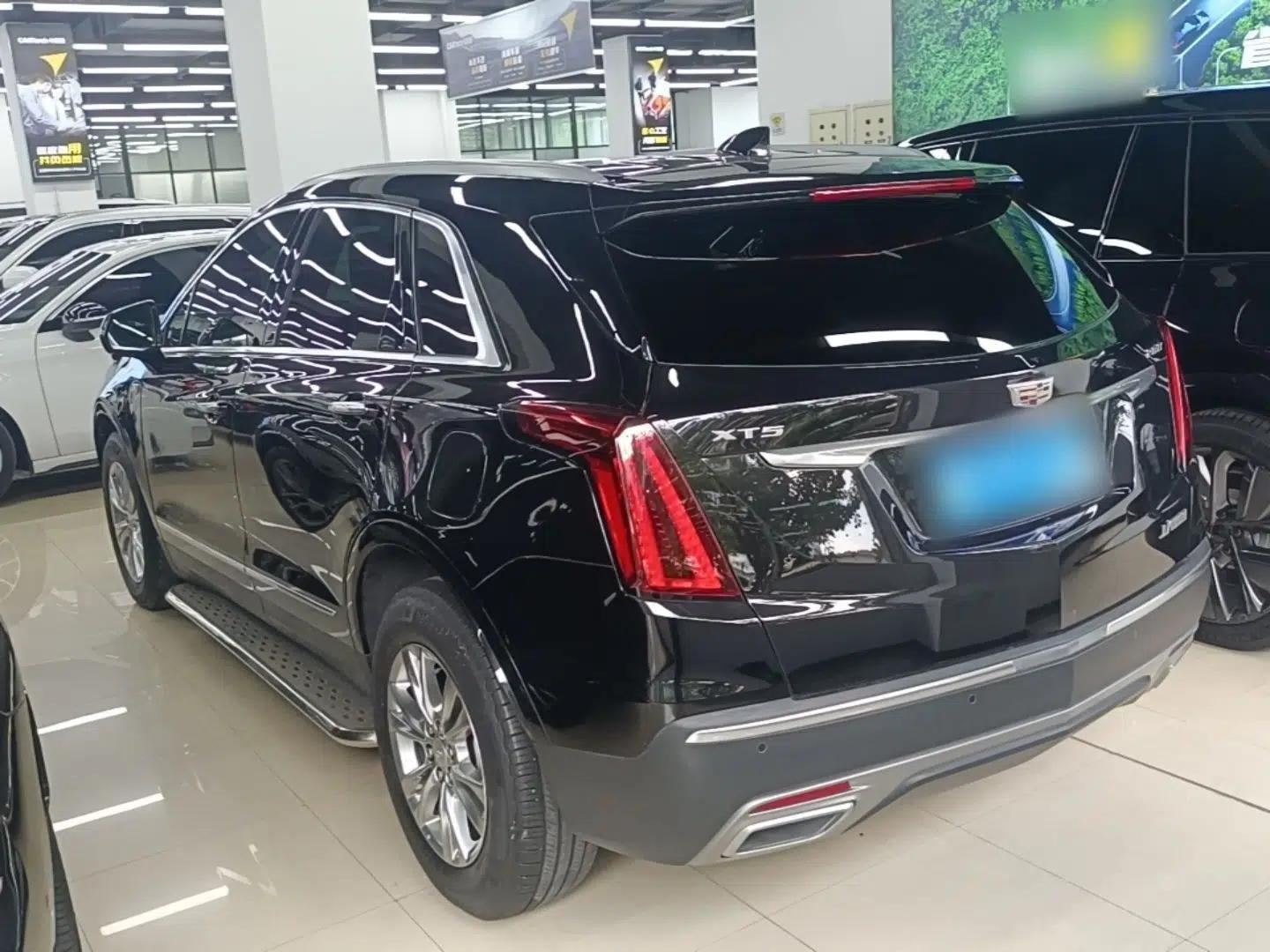 Cadillac XT5 2022 2.0T Two-Wheel Drive Luxury Version — миниатюра 4