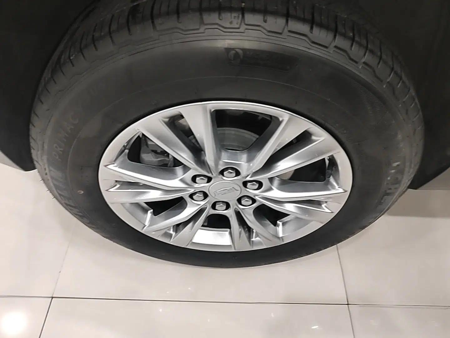 Cadillac XT5 2021 28T Luxury Model — миниатюра 11