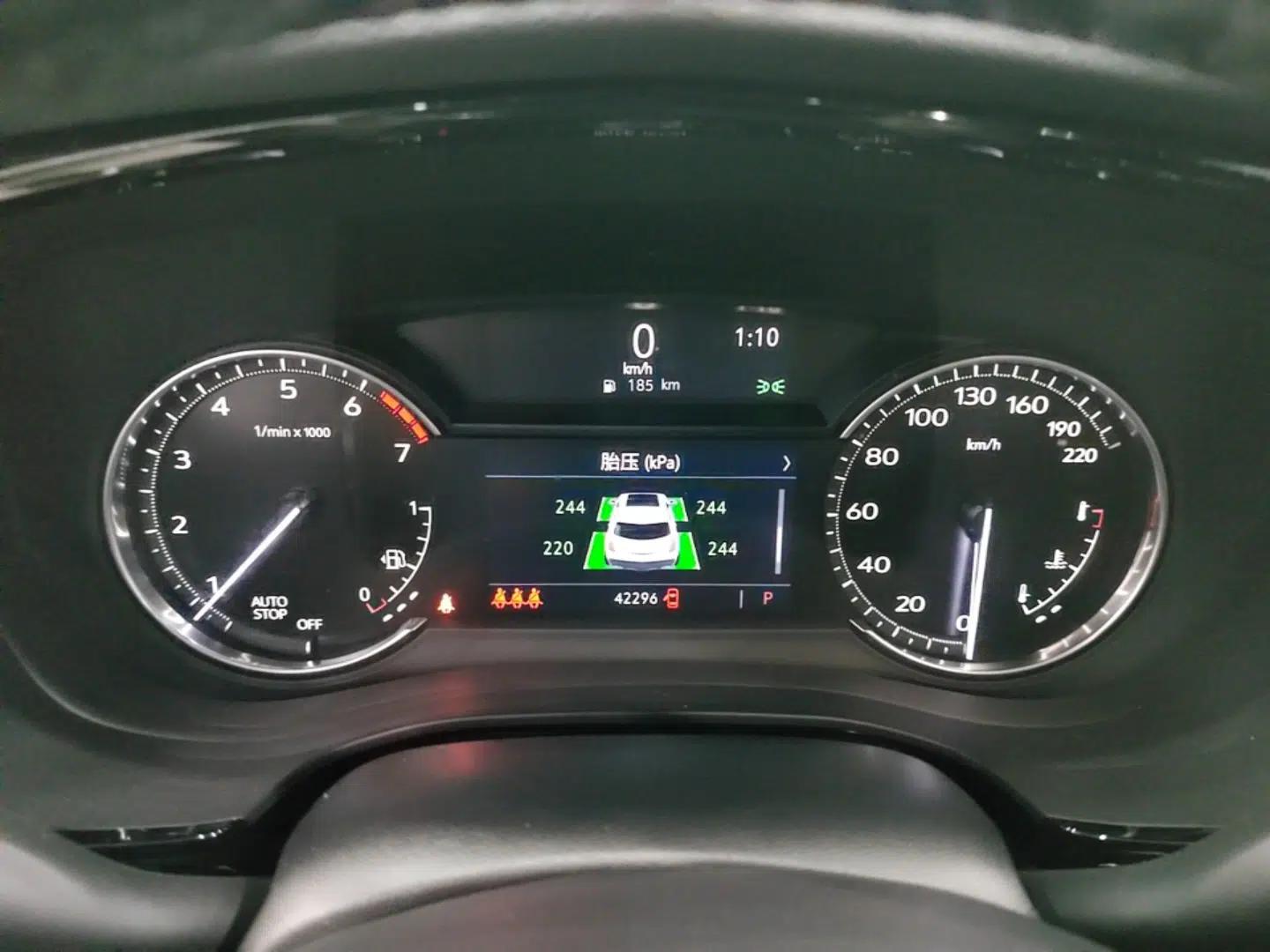 Cadillac XT5 2021 28T Luxury Model — миниатюра 14