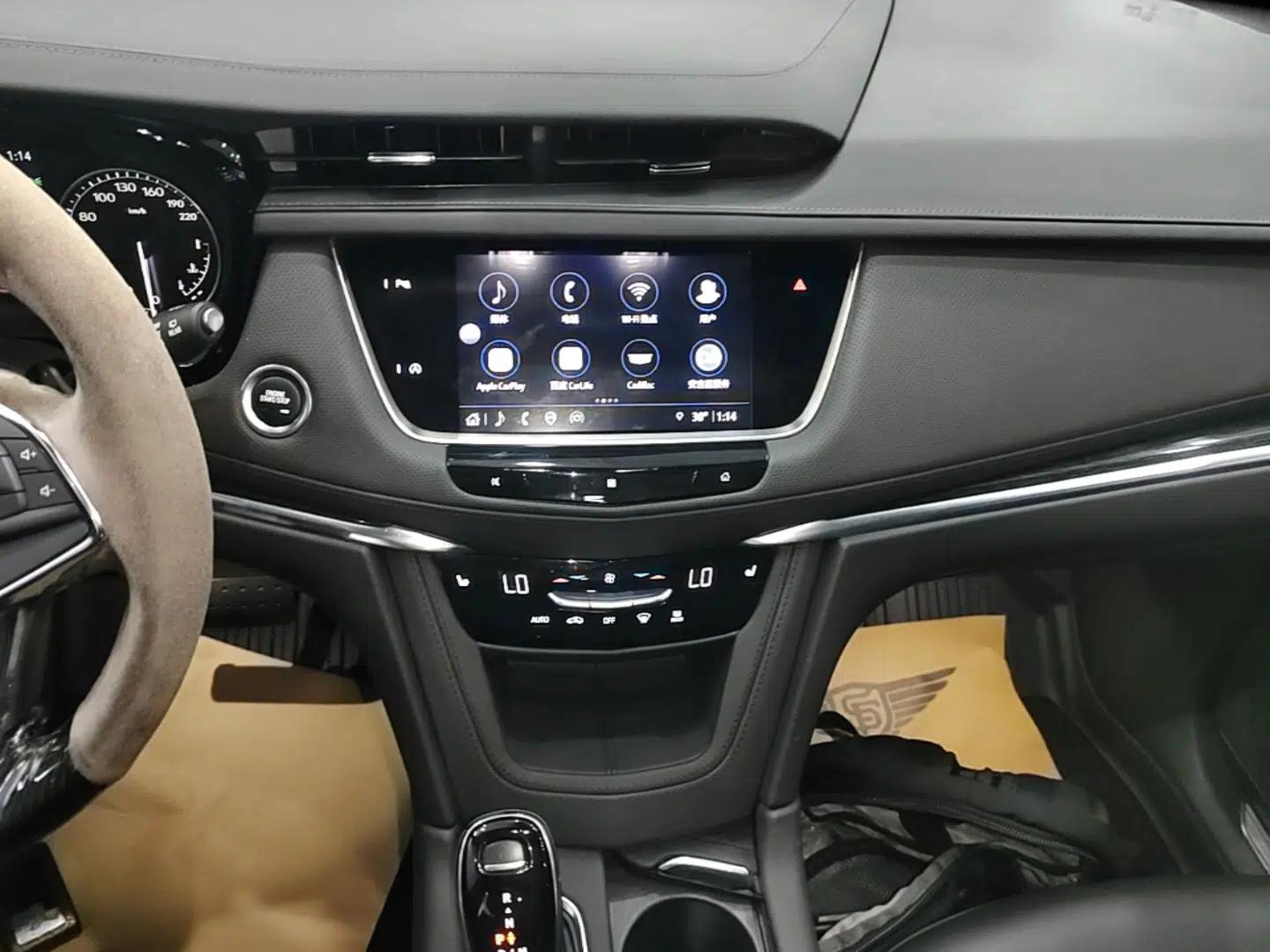 Cadillac XT5 2021 28T Luxury Model — миниатюра 15
