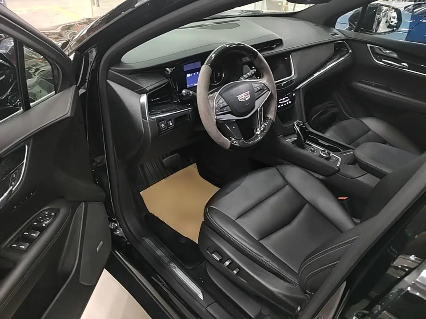 Cadillac XT5 2021 28T Luxury Model — миниатюра 18