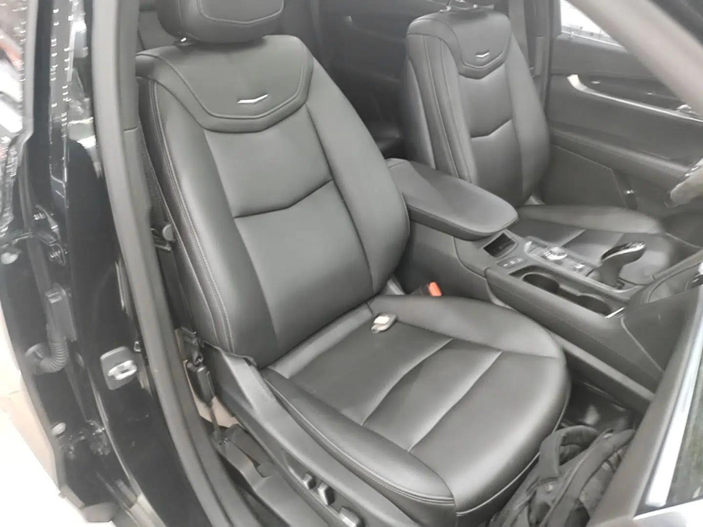 Cadillac XT5 2021 28T Luxury Model — миниатюра 19
