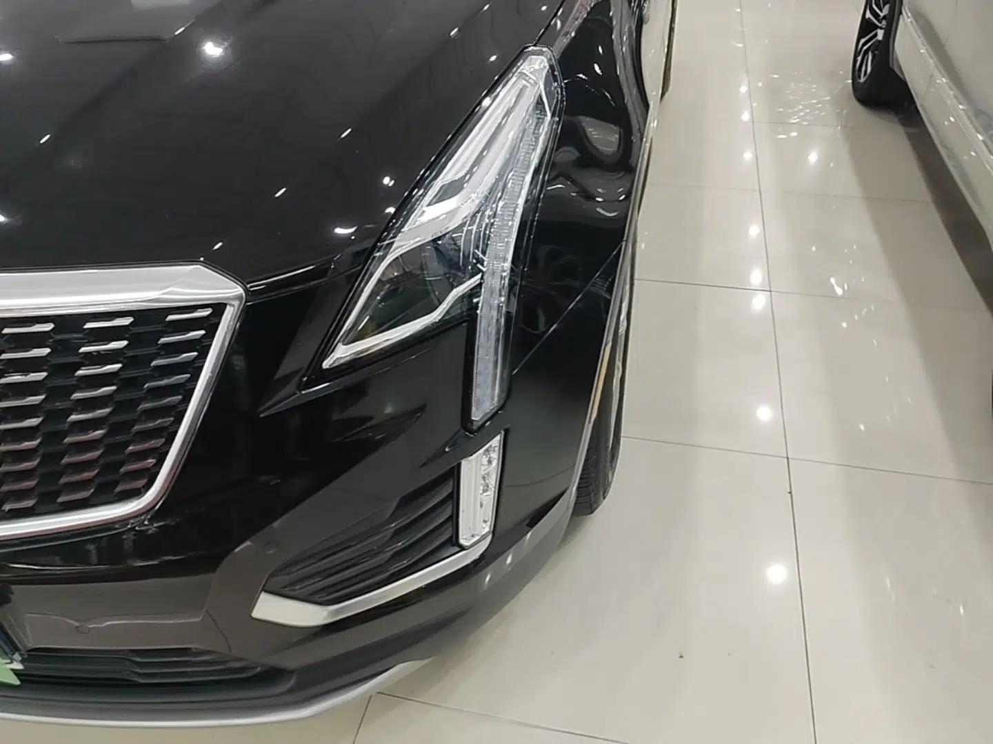 Cadillac XT5 2021 28T Luxury Model — миниатюра 8