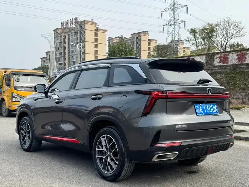Changan CS75 PLUS 2022 Second Generation 1.5T Automatic Premium Edition — миниатюра 4