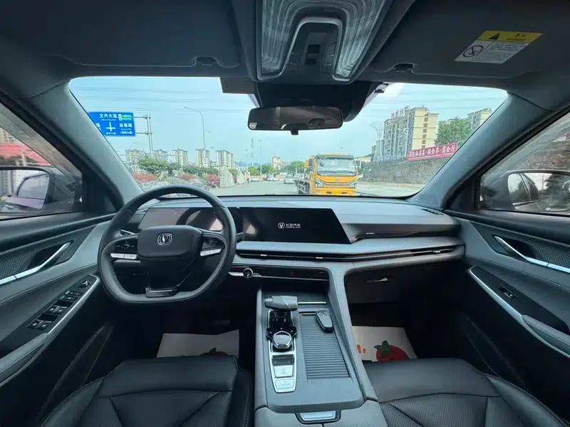 Changan CS75 PLUS 2022 Second Generation 1.5T Automatic Premium Edition — миниатюра 7
