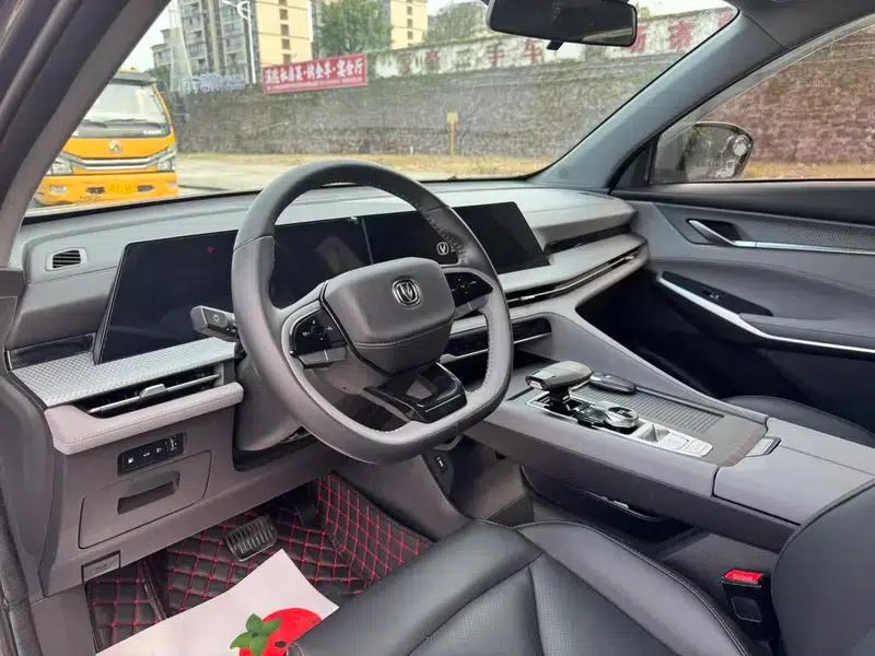 Changan CS75 PLUS 2022 Second Generation 1.5T Automatic Premium Edition — миниатюра 8