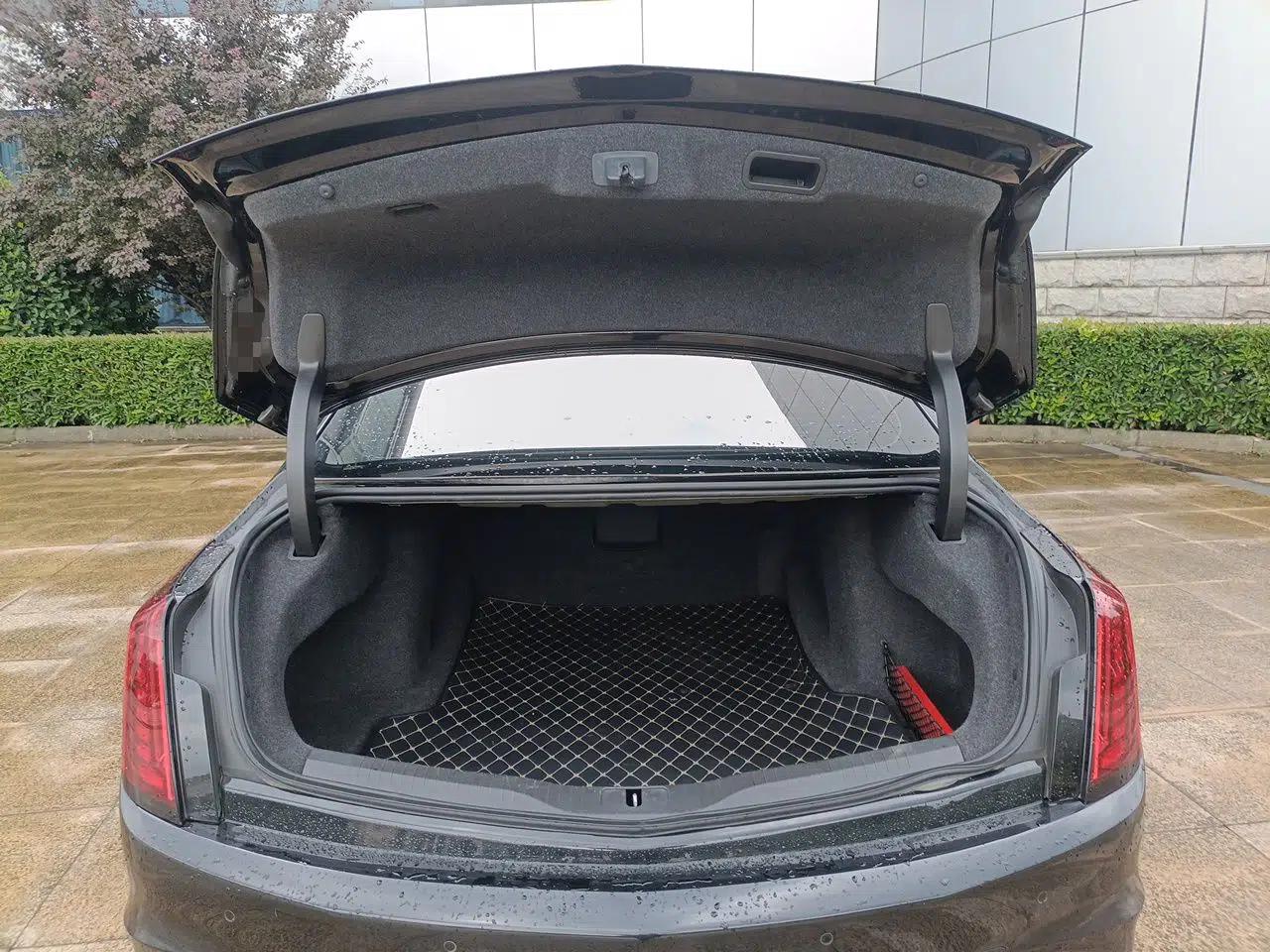 Cadillac CT6 2019 28T Luxury Model — миниатюра 19