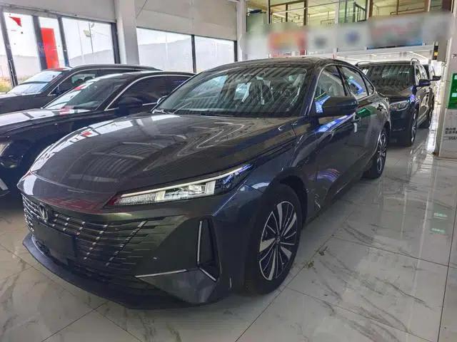 Changan Eado PHEV 2025 Smart Blue Whale 145KM Battleship Edition