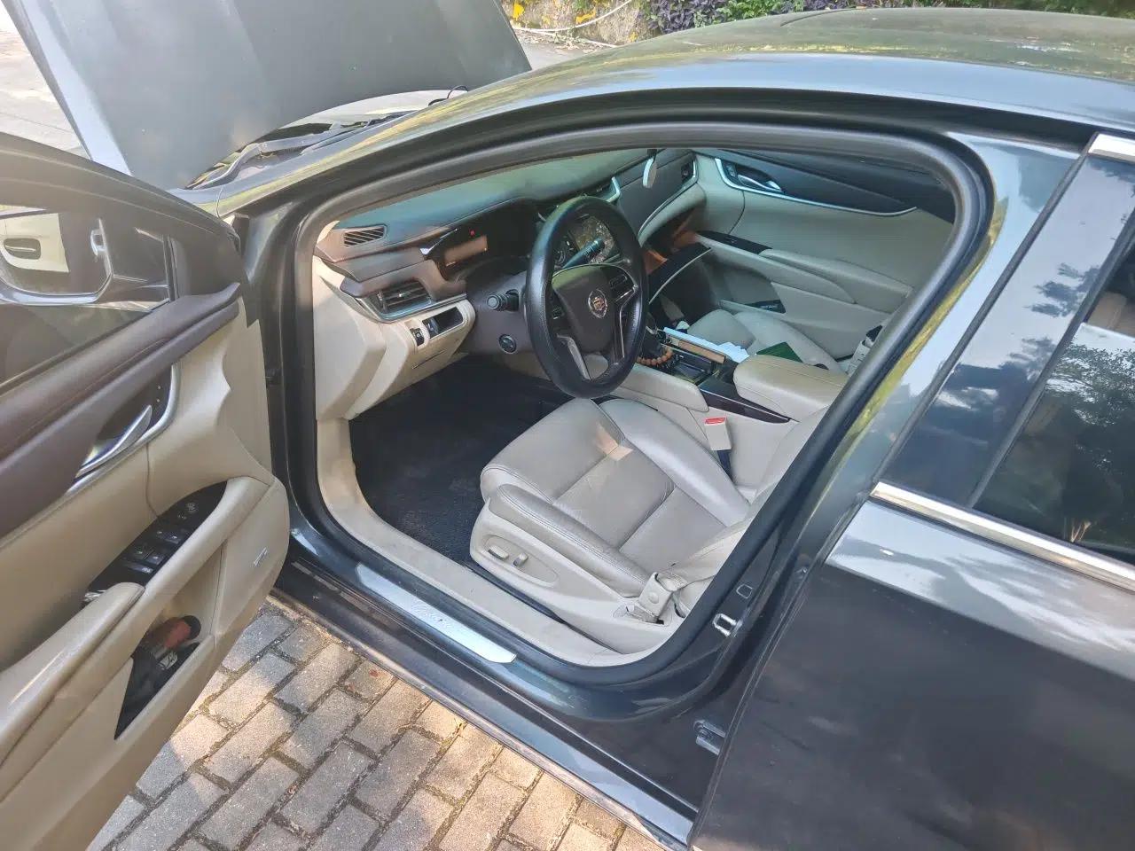 Cadillac XTS 2013 28T Elegant Model — миниатюра 16