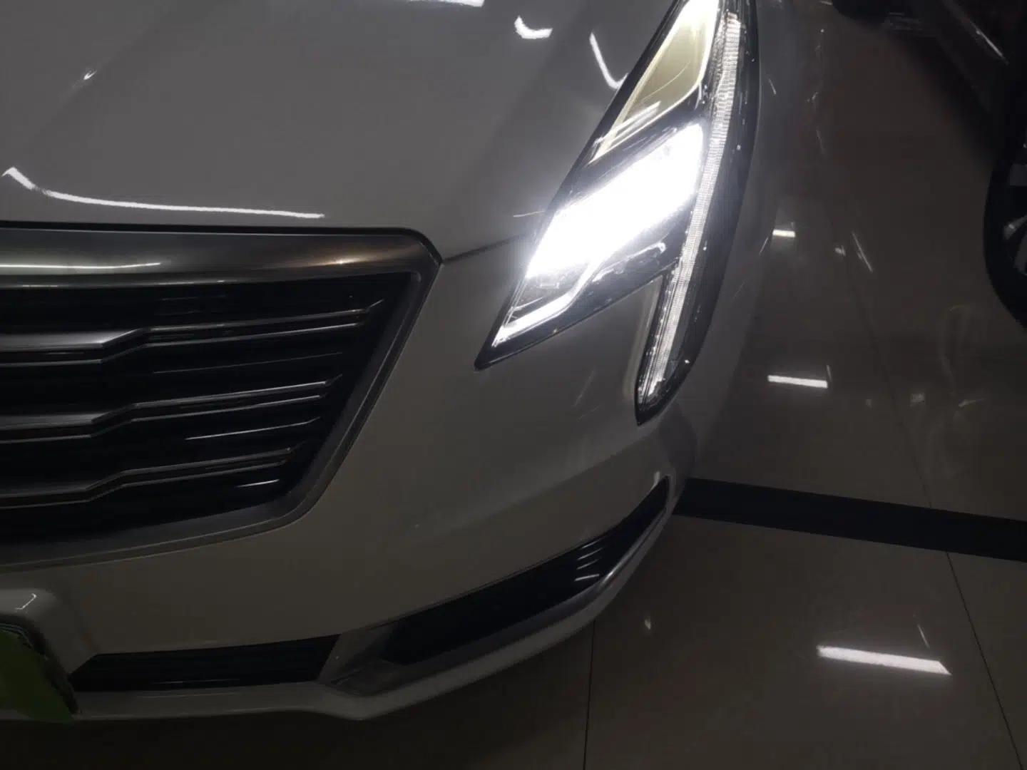 Cadillac XTS 2018 28T Tech Edition — миниатюра 8