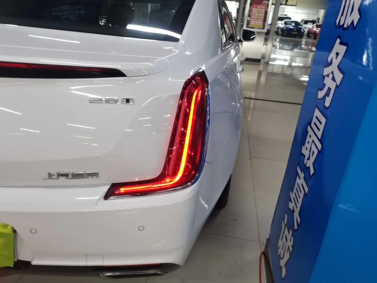 Cadillac XTS 2018 28T Tech Edition — миниатюра 9
