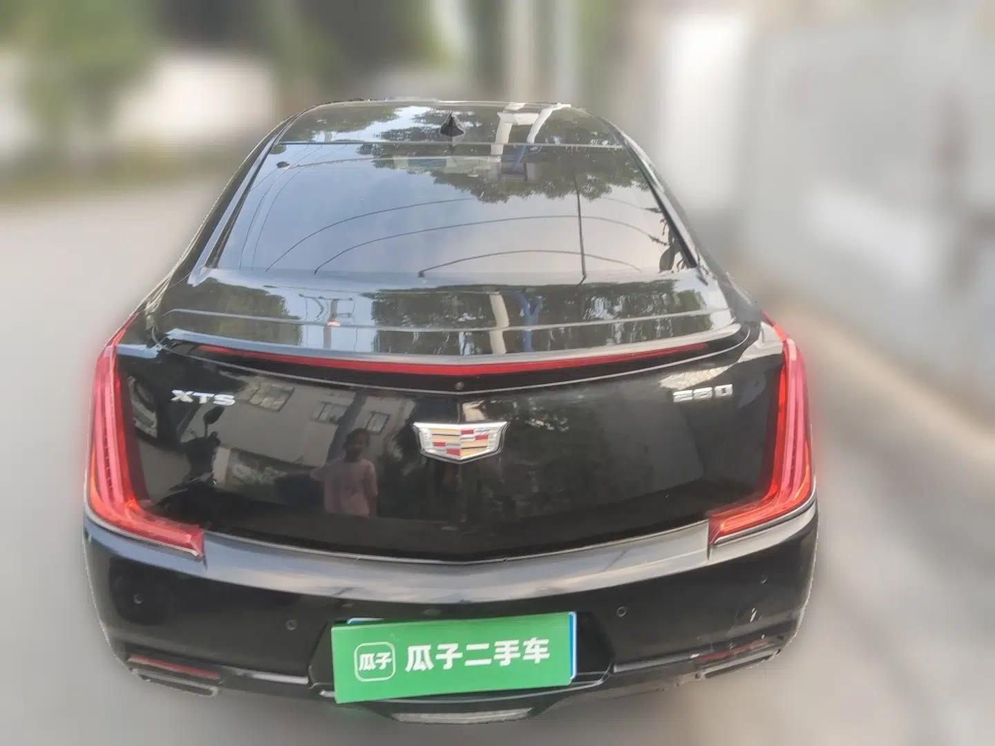 Cadillac XTS 2018 28T Elite Edition — миниатюра 5