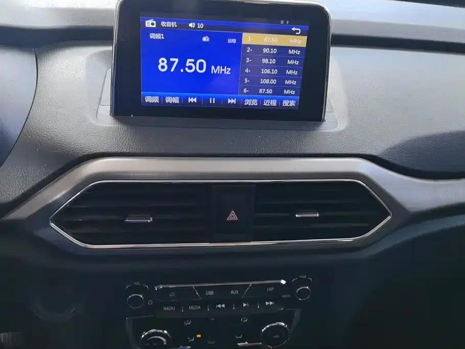 Fengguang S560 2018 Model 1.8L Manual Urban 5-Seater — миниатюра 13