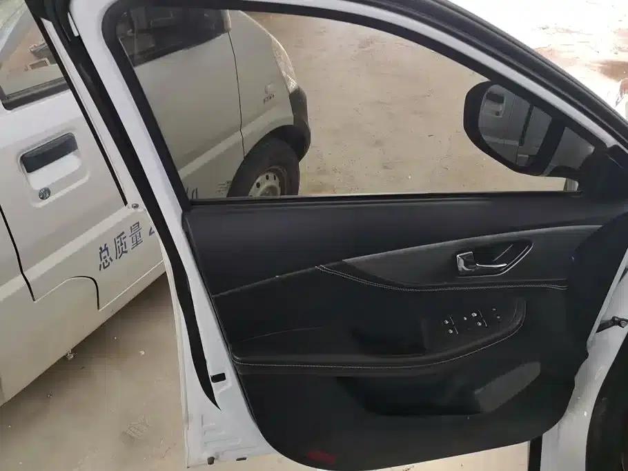 Fengguang S560 2018 Model 1.8L Manual Urban 5-Seater — миниатюра 7