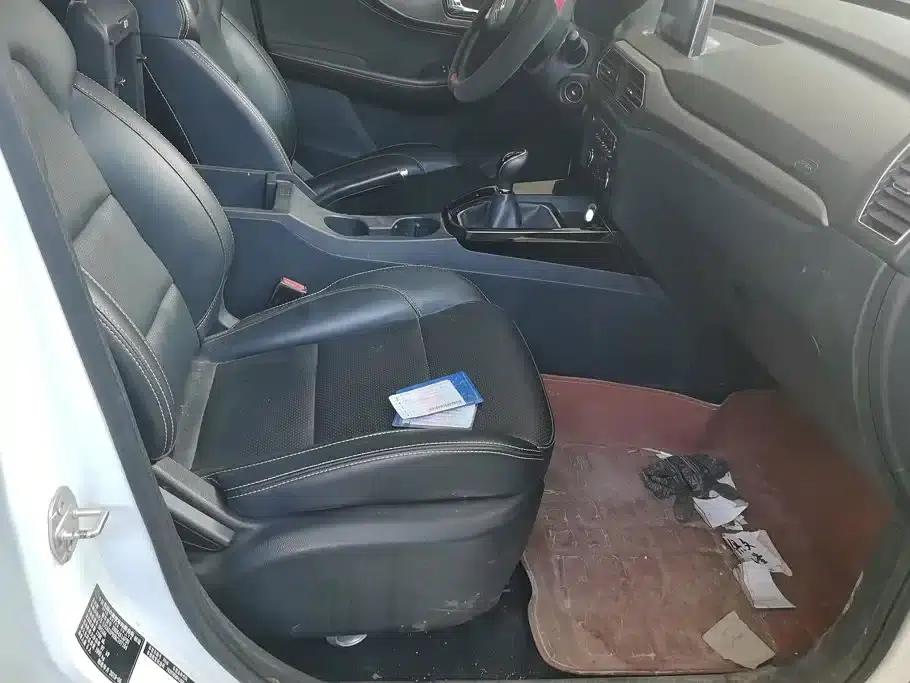 Fengguang S560 2018 Model 1.8L Manual Urban 5-Seater — миниатюра 8