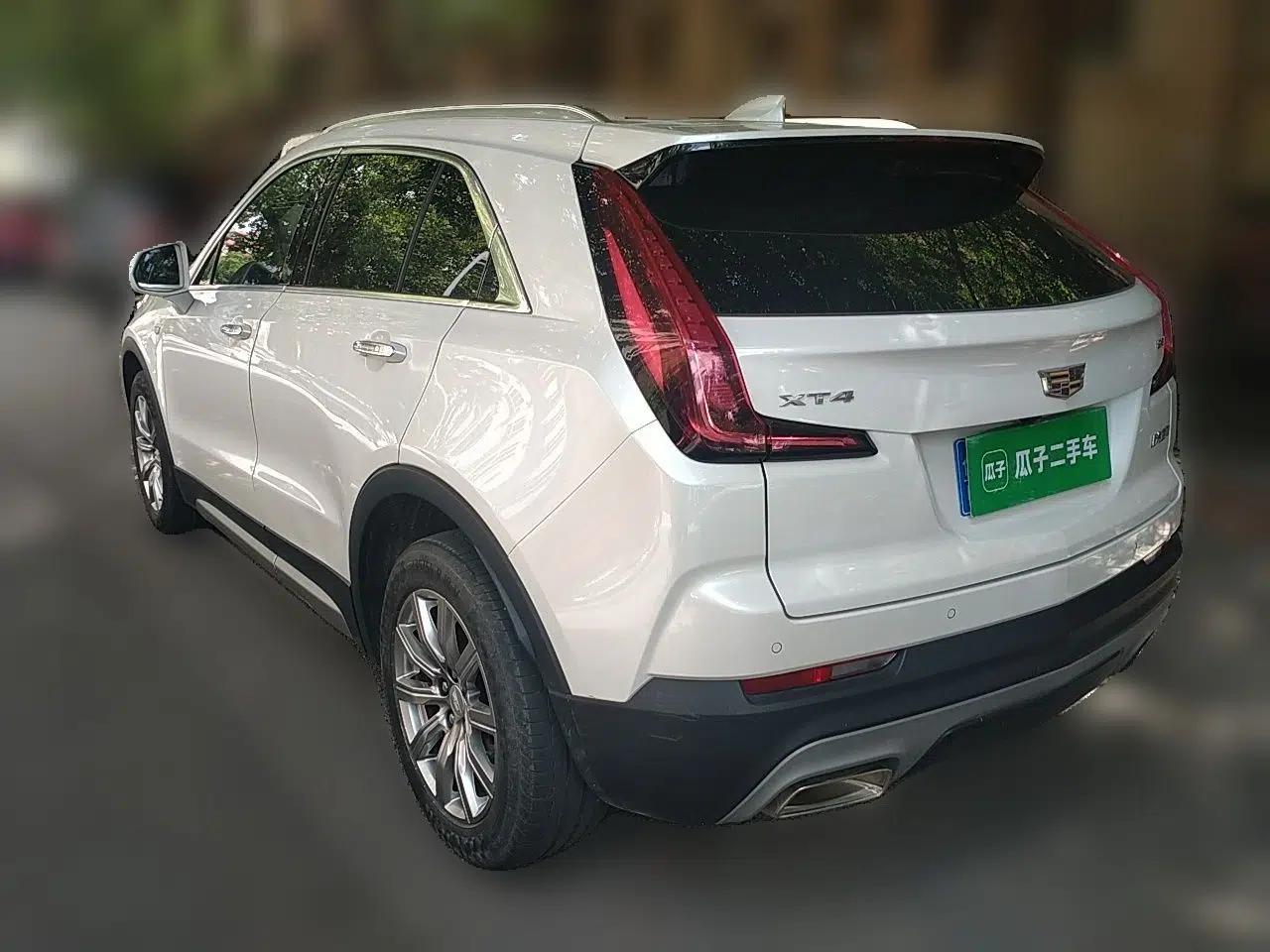 Cadillac XT4 2020 Revised Version 28T Two-Wheel Drive Luxury Edition — миниатюра 4