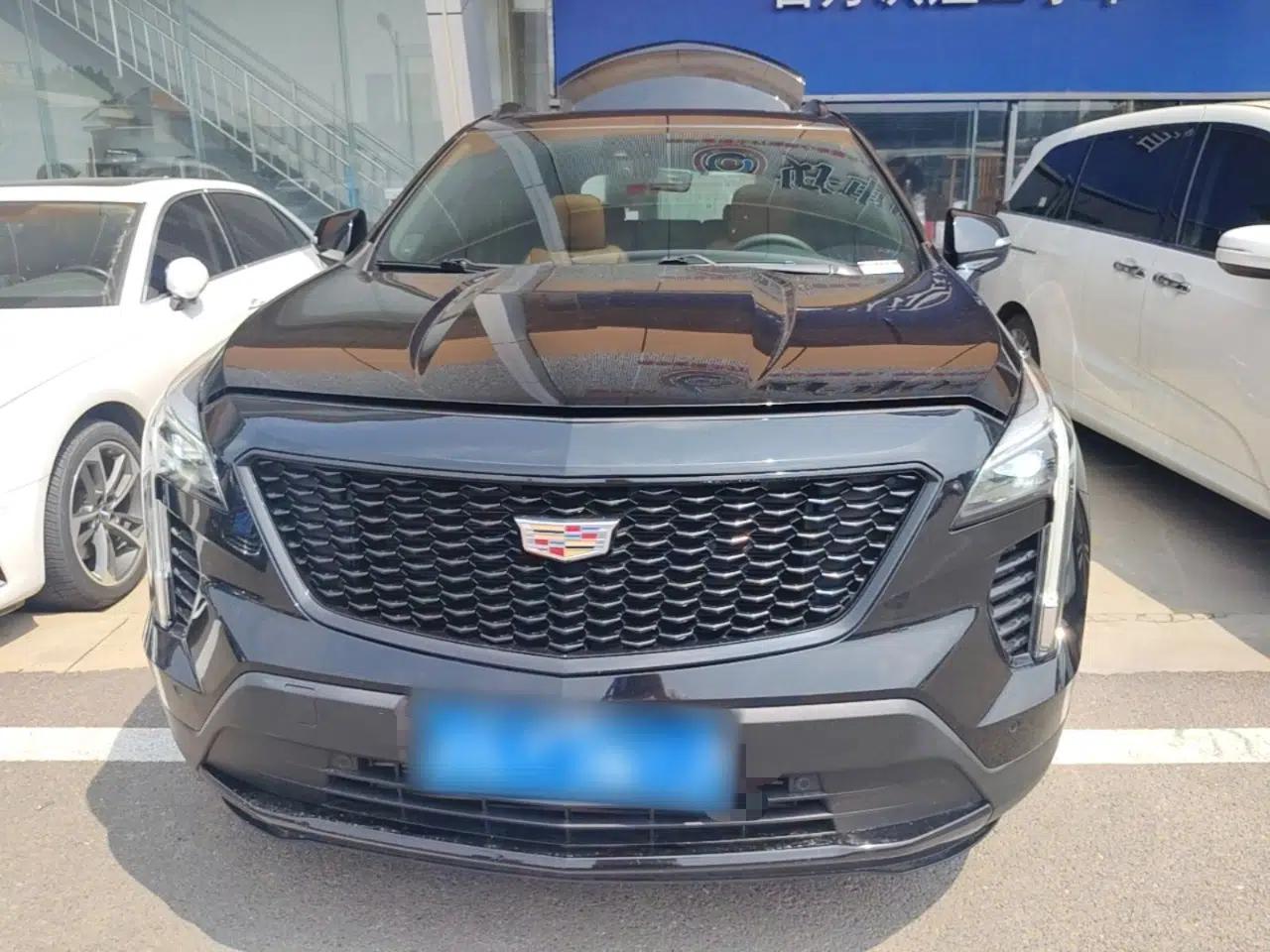 Cadillac XT4 2022 28T Four-Wheel Drive Prestige Version — миниатюра 2