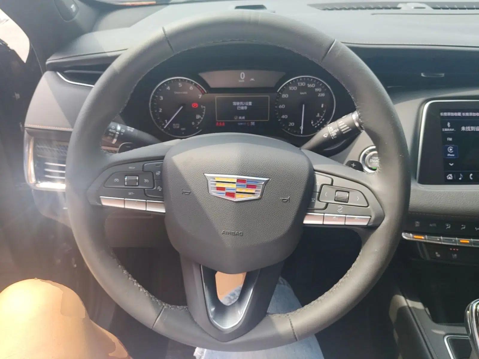 Cadillac XT4 2022 28T Four-Wheel Drive Prestige Version — миниатюра 19