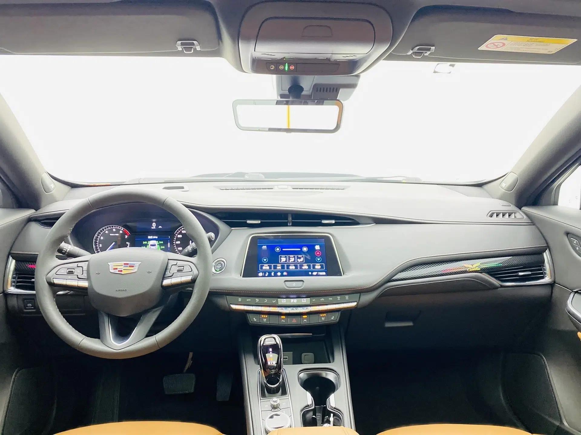 Cadillac XT4 2022 28T Four-Wheel Drive Prestige Version — миниатюра 38