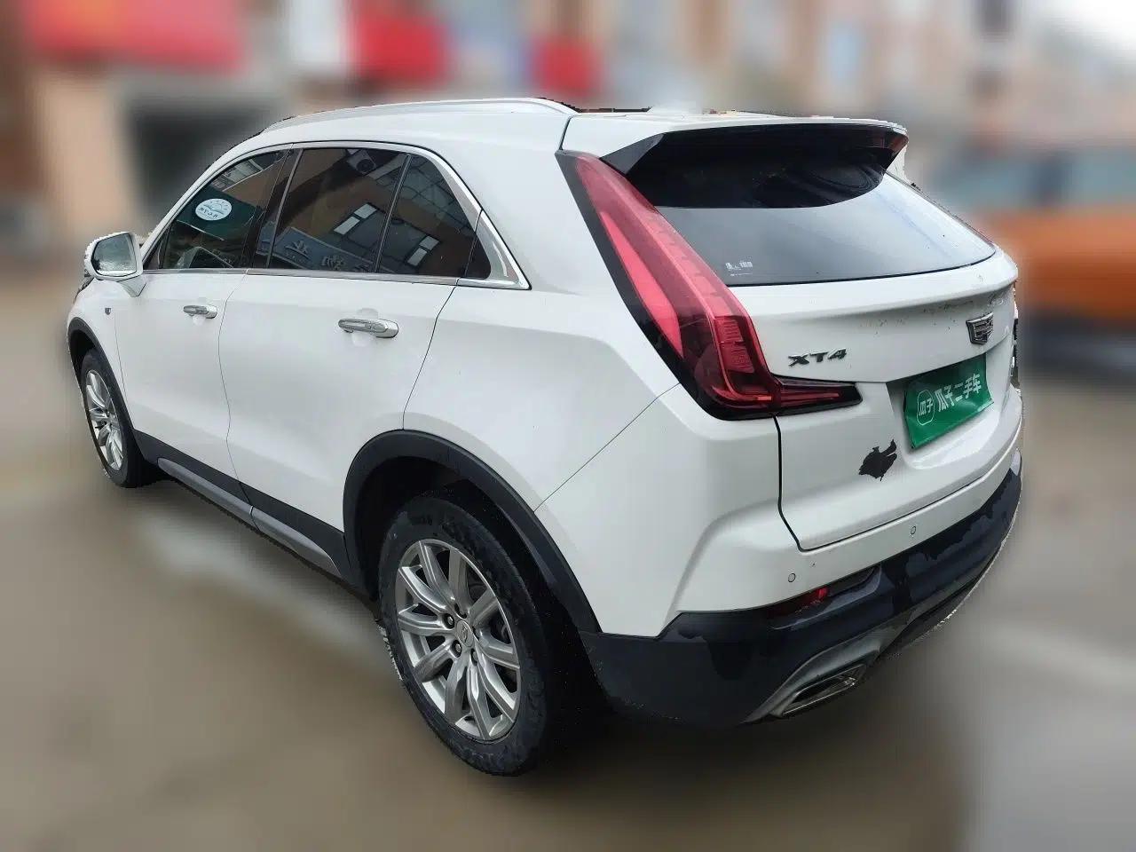 Cadillac XT4 2018 28T Two-Wheel Drive Leading Version — миниатюра 4