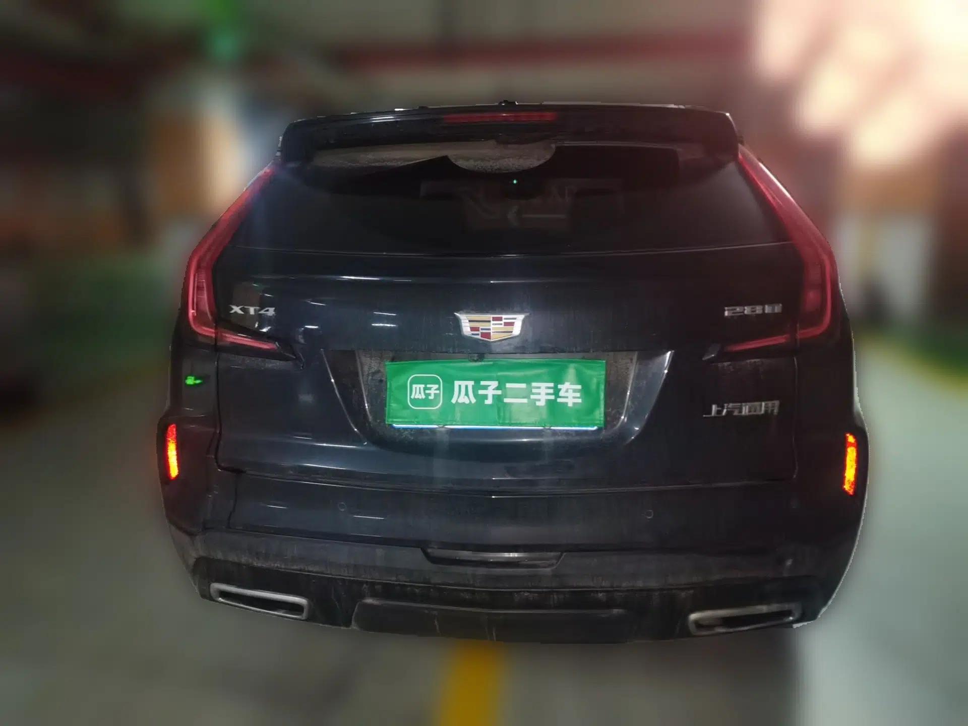 Cadillac XT4 2024 28T Two-Wheel-Drive Luxury Version — миниатюра 5