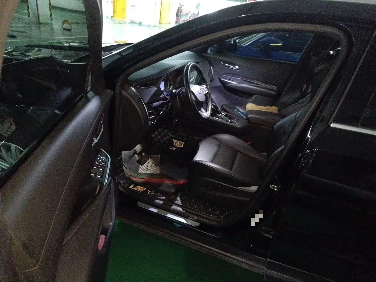 Cadillac XT4 2020 28T Two-Wheel Drive Tech Version — миниатюра 16