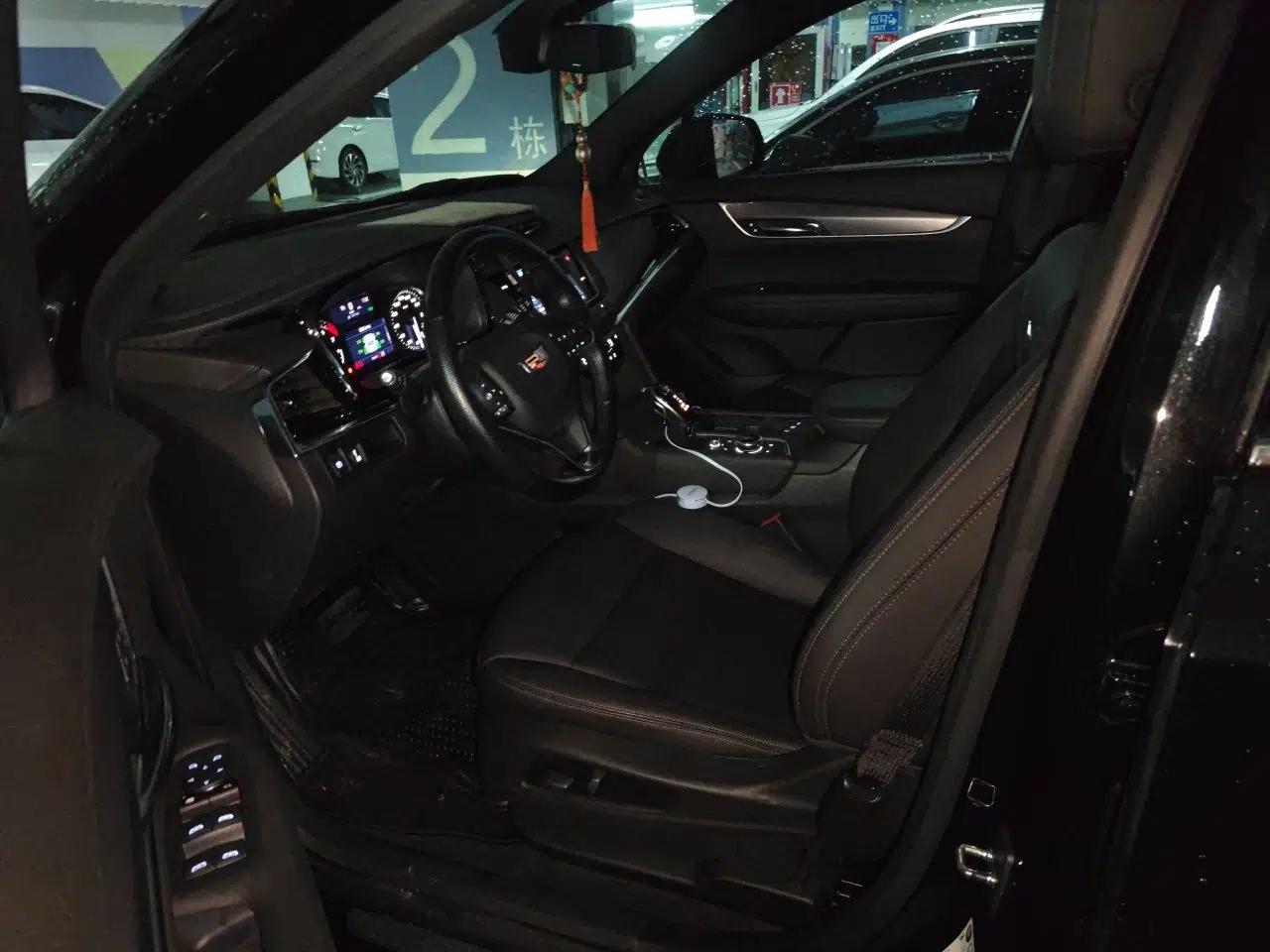 Cadillac XT6 2020 28T 7-Seater Four-Wheel Drive Luxury Version — миниатюра 15