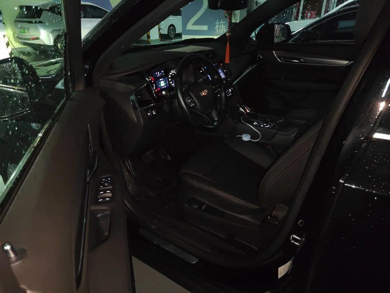 Cadillac XT6 2020 28T 7-Seater Four-Wheel Drive Luxury Version — миниатюра 16