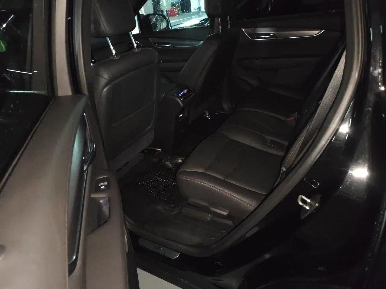 Cadillac XT6 2020 28T 7-Seater Four-Wheel Drive Luxury Version — миниатюра 17