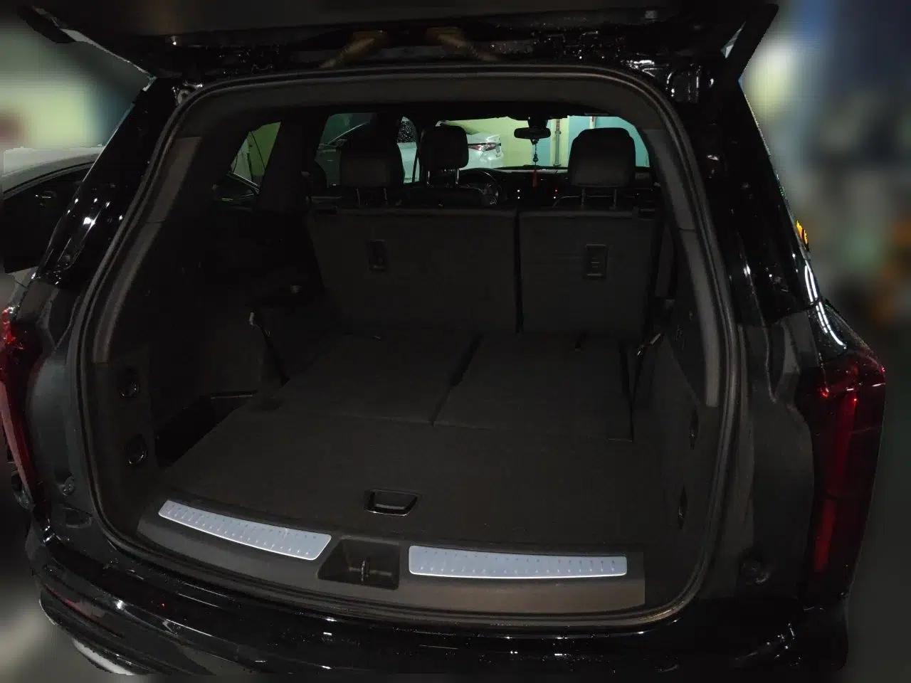 Cadillac XT6 2020 28T 7-Seater Four-Wheel Drive Luxury Version — миниатюра 19