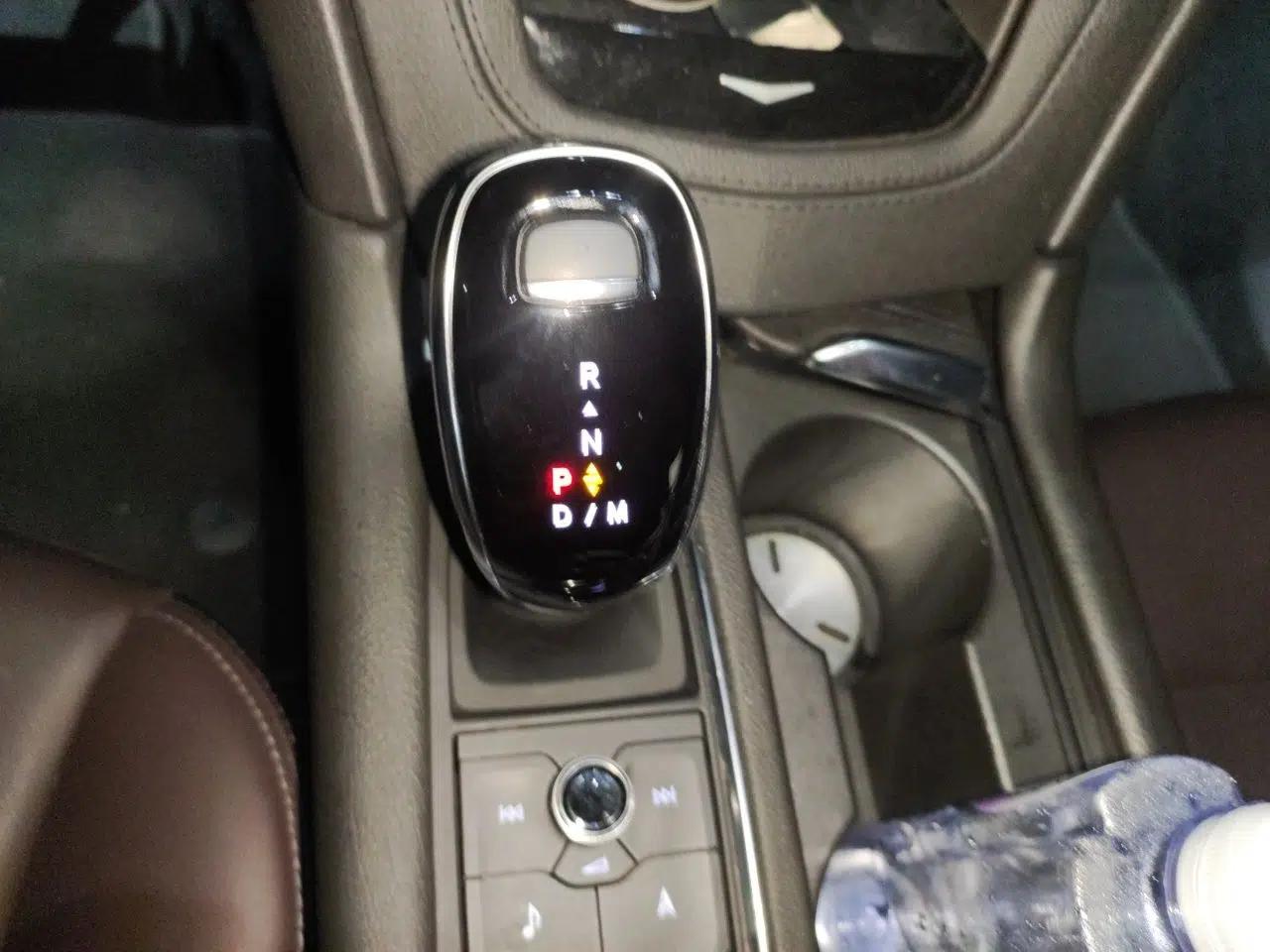Cadillac XT6 2020 28T Seven-Seater Luxury Version — миниатюра 14