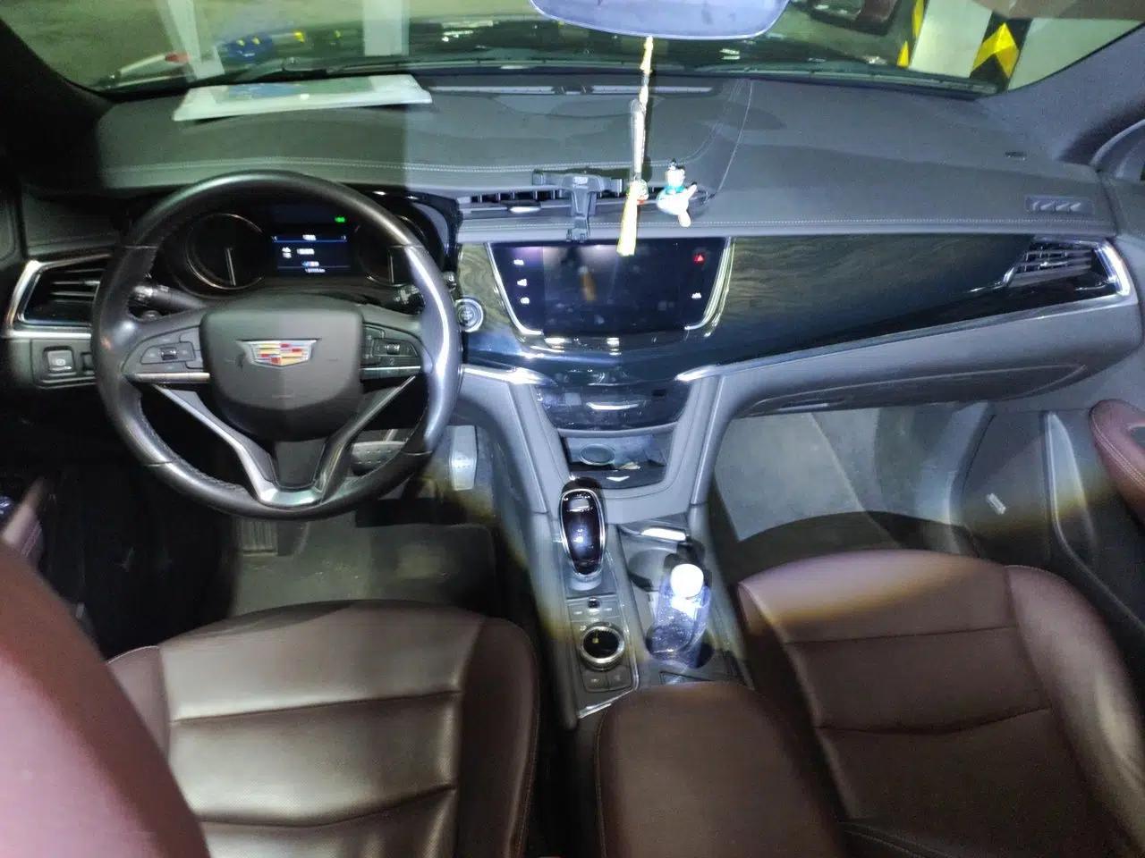 Cadillac XT6 2020 28T Seven-Seater Luxury Version — миниатюра 9