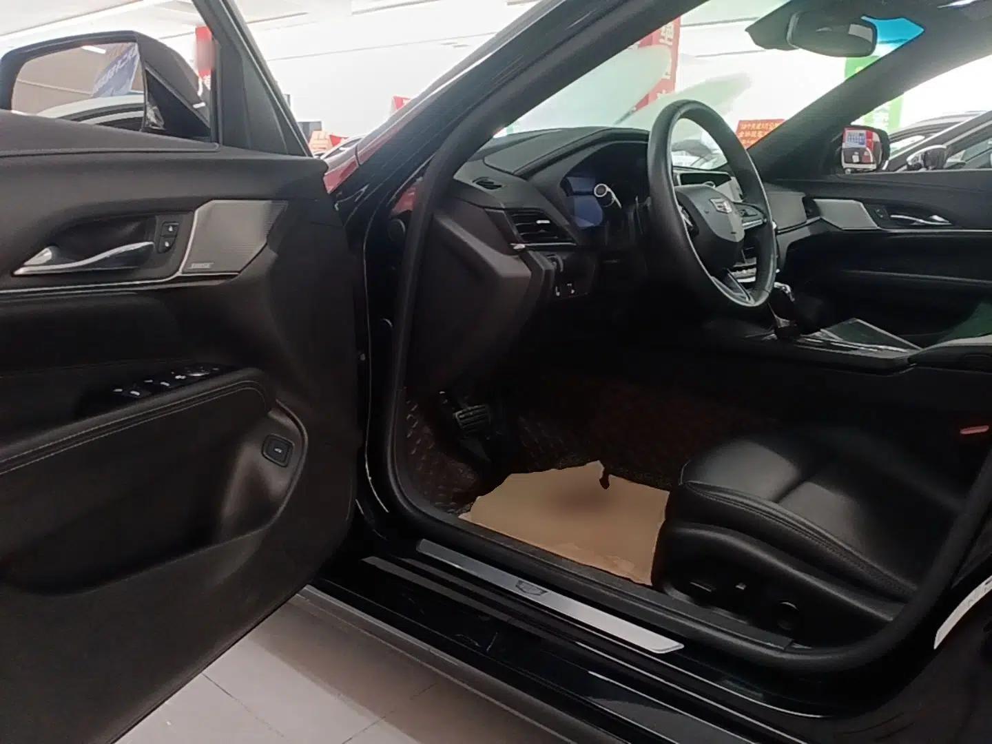 Cadillac CT4 2021 28T Luxury Model — миниатюра 23